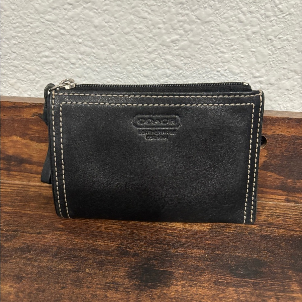Vintage Coach Black Leather Wallet
